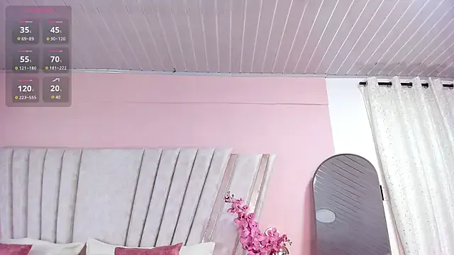 top_mary on StripChat