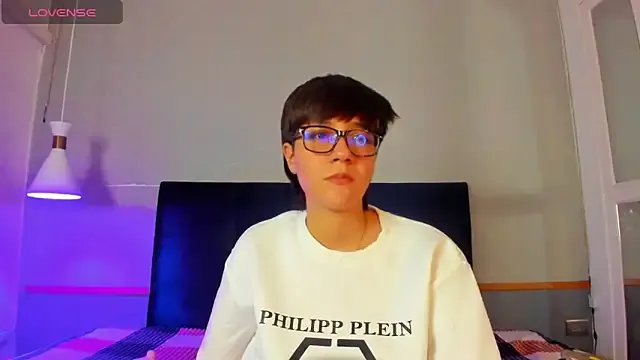 Tsuki_Maru on StripChat