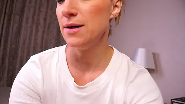 UmaTruewoman on StripChat