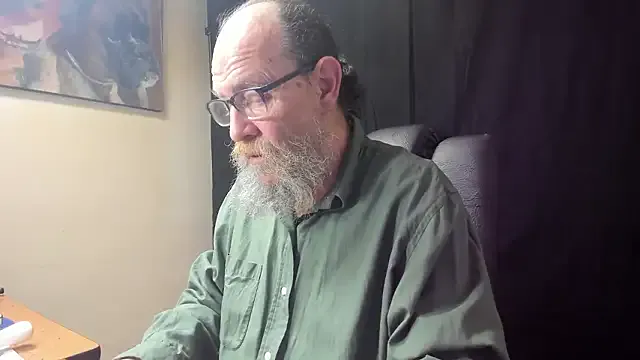 Uncle_Hottie on StripChat