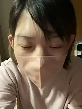 usako_2025 on StripChat