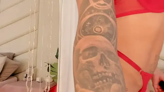 ValkyBes on StripChat