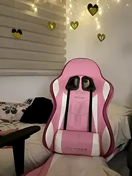 Vane_Rossee on StripChat