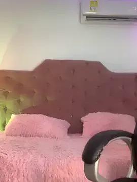 Velveet_x — Suck breasts