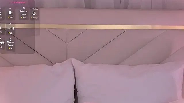 VelvetHell on StripChat 