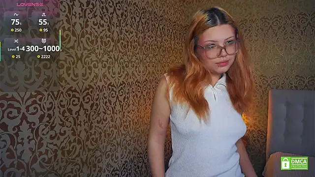 VerniceEngelking on StripChat