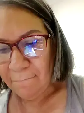 victoria_wayne on StripChat