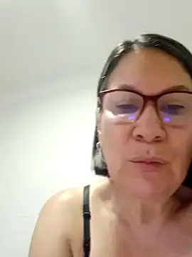 victoria_wayne on StripChat