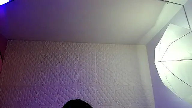 Violetaa_diazz on StripChat