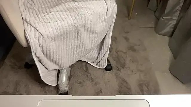 Wild_Fantasy_7 on StripChat