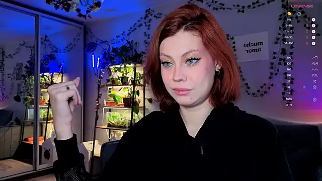 Your_Corvus on StripChat