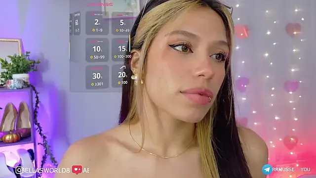 Yourrmuse_ on StripChat