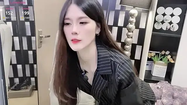 Yueyue-MM on StripChat 