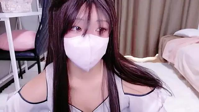 YuKa-zaurusu — Freechat on StripChat