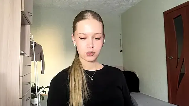 ZaidaSchwarten on StripChat