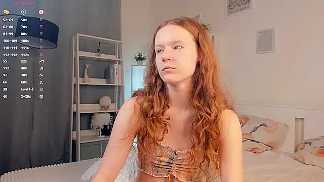 ZaraBluitt on StripChat 