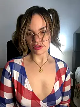Zyrella on StripChat