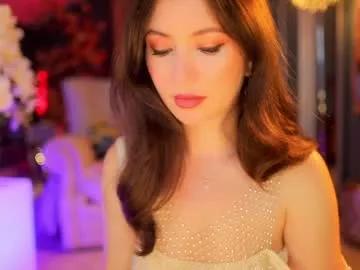 Get enchanted by the vitality and moves of our squirting, brunette and solo webcams. With their steamy costumes and masturbating shows, our gay-couples and nonude cam models are a sight to behold.