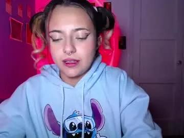 almawhite420 from Chaturbate