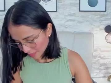 Amapola_33 webcams show profile image 