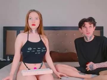 amazingggcouple from Chaturbate