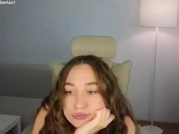 Get enchanted by the vitality and moves of our squirting, brunette and solo webcams. With their steamy costumes and masturbating shows, our gay-couples and nonude cam models are a sight to behold.