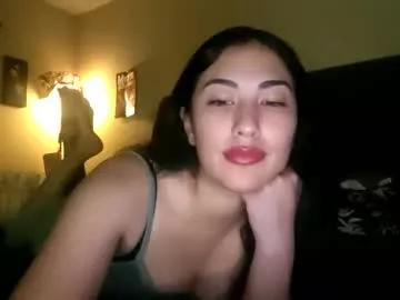 anam32 from Chaturbate