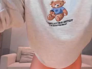 annasummerx from Chaturbate