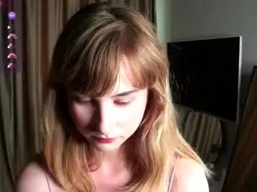 Get enchanted by the vitality and moves of our squirting, brunette and solo webcams. With their steamy costumes and masturbating shows, our gay-couples and nonude cam models are a sight to behold.