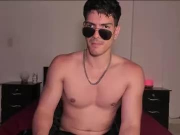 bbbeachboy from Chaturbate