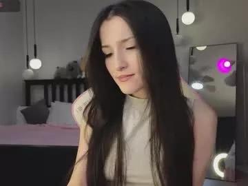 bella_hayes model from Chaturbate