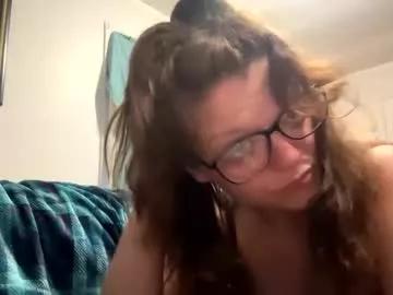 bigbootybitch1990 from Chaturbate