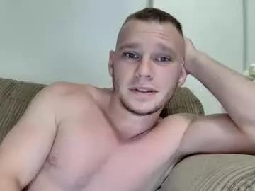 Get enchanted by the vitality and moves of our squirting, brunette and solo webcams. With their steamy costumes and masturbating shows, our gay-couples and nonude cam models are a sight to behold.