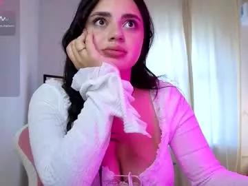 Photos of courtneyk_ from Chaturbate is Freechat