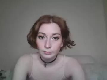 Get enchanted by the vitality and moves of our squirting, brunette and solo webcams. With their steamy costumes and masturbating shows, our gay-couples and nonude cam models are a sight to behold.