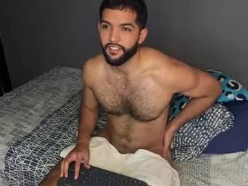 Get enchanted by the vitality and moves of our squirting, brunette and solo webcams. With their steamy costumes and masturbating shows, our gay-couples and nonude cam models are a sight to behold.
