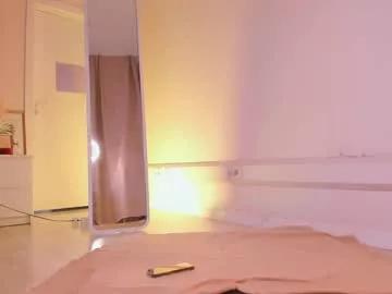 effiie_coy from Chaturbate