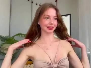 Get enchanted by the vitality and moves of our squirting, brunette and solo webcams. With their steamy costumes and masturbating shows, our gay-couples and nonude cam models are a sight to behold.
