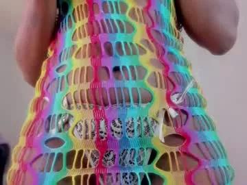 ellie_alves from Chaturbate