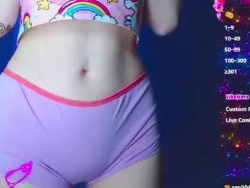 emelycrystal from Chaturbate
