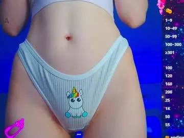 emelycrystal from Chaturbate
