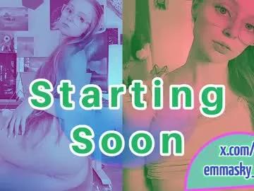 Get enchanted by the vitality and moves of our squirting, brunette and solo webcams. With their steamy costumes and masturbating shows, our gay-couples and nonude cam models are a sight to behold.