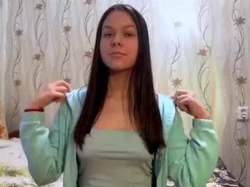 Emyii_cute77 webcams show profile image 