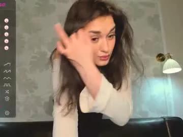 etheri_tyukhe from Chaturbate