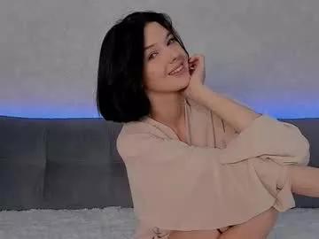 Get enchanted by the vitality and moves of our squirting, brunette and solo webcams. With their steamy costumes and masturbating shows, our gay-couples and nonude cam models are a sight to behold.