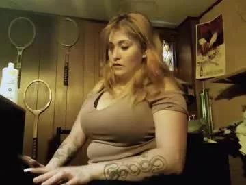 geeznutsizonyrchyn from Chaturbate