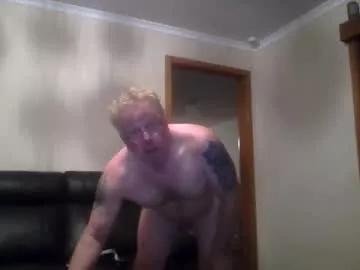 gimmmieoooo from Chaturbate