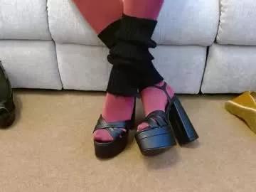 Heavenlyheels webcams show profile image 