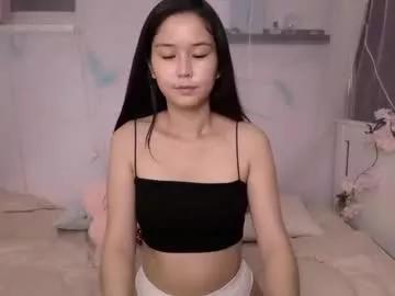 hellycute from Chaturbate