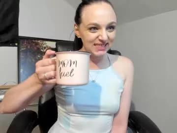 Unleash your silliest adult streaming sex cam dreams with our squirt page. With so many popular squirt broadcasters to cherry pick from, you're sure to find the best possible match for your dreams.